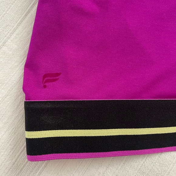 Fabletics Crop Tops Size Small - Picture 3 of 4